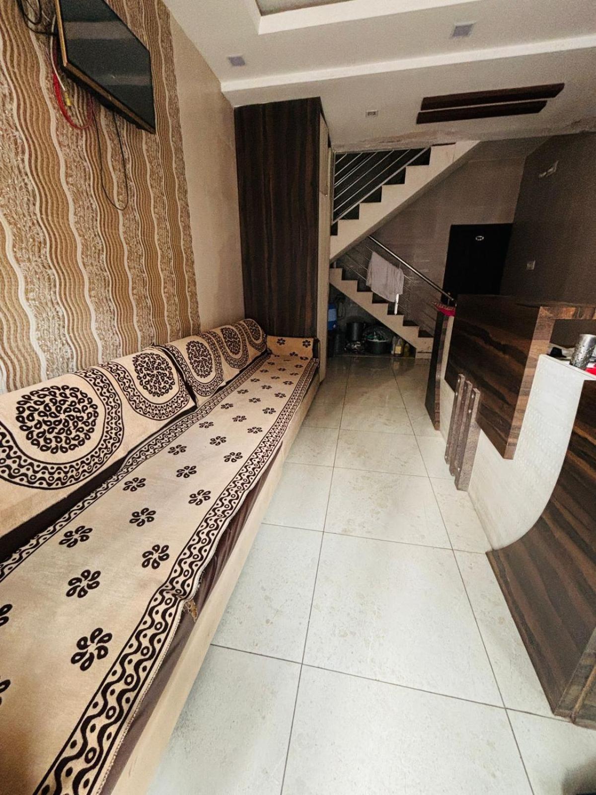 Hotel Shree Nath - 200 Meters From Dwarkadhish Temple Exterior foto
